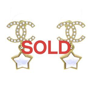 CHANEL - Gold Clear White Hardware Rhinestones Fake Pearl Earrings 742-072525